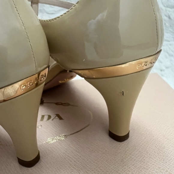 Prada shoes - Picture 5 of 8